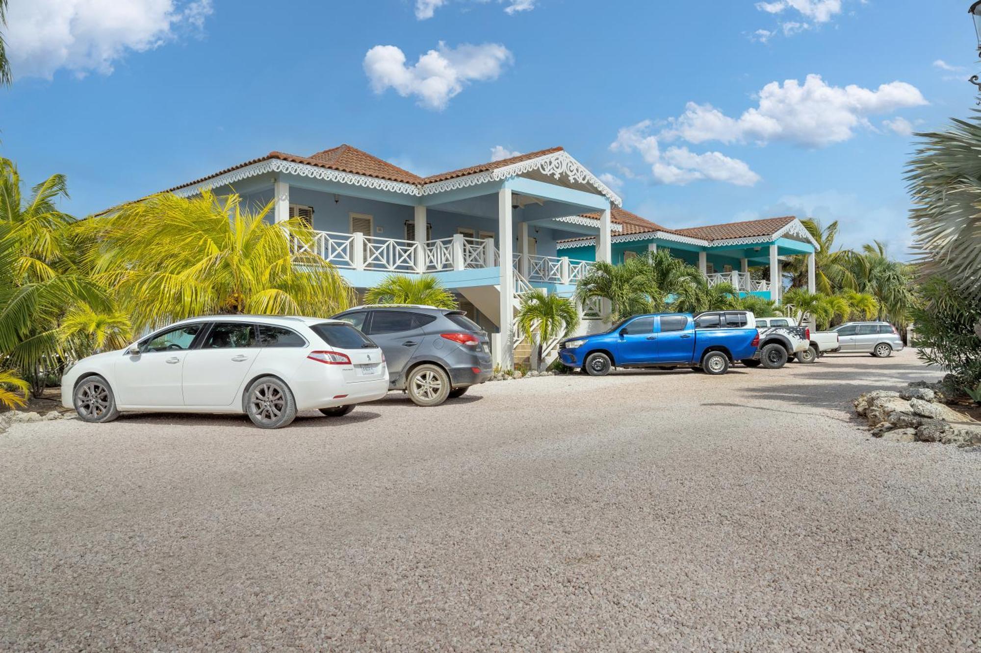 クラレンダイクCaribbean Lofts Bonaireアパートメント エクステリア 写真